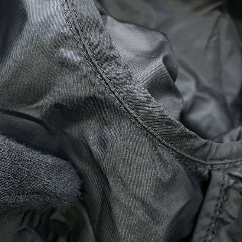 モンクレール ジャケット キッズ Weteパーカー K19541A0007253A5E キッズサイズ14 MONCLER 黒