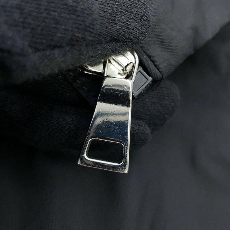 モンクレール ジャケット キッズ Weteパーカー K19541A0007253A5E キッズサイズ14 MONCLER 黒