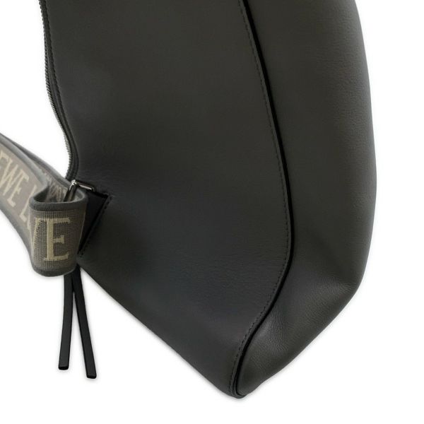 ロエベ ボディバッグ アントン スリング レザー LOEWE バッグ