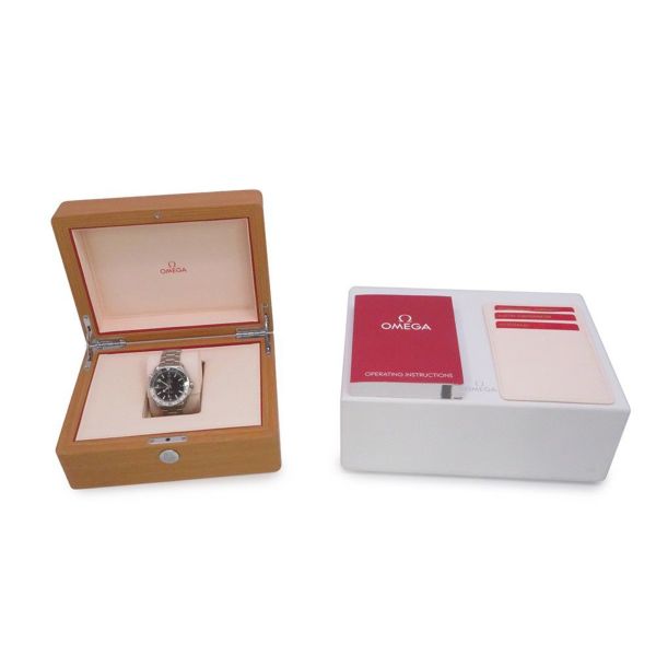 オメガ シーマスター プラネットオーシャン 600M コーアクシャル 215.30.44.22.01.001 OMEGA 腕時計 黒文字盤