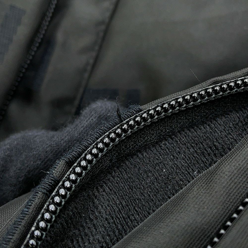 フェンディ ダウンベスト ズッカ メンズサイズ52 FAA694 FENDI アウター 黒