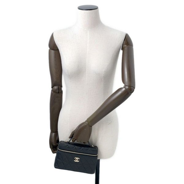シャネル チェーンショルダーバッグ マトラッセ バニティ ココマーク キャビアスキン AP4385 CHANEL ヴァニティ 黒