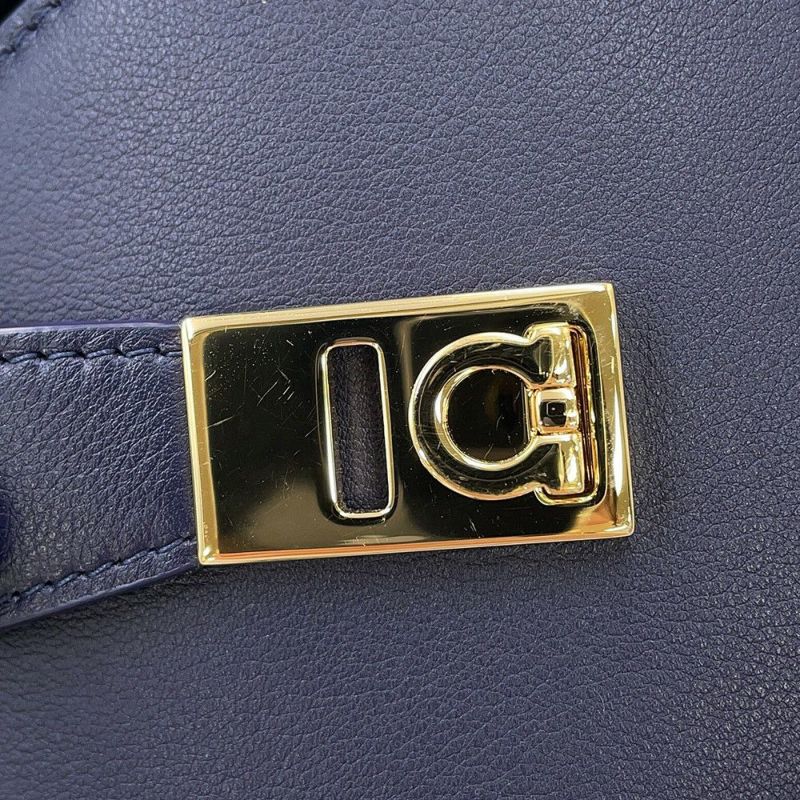フェラガモ ハンドバッグ ハグ Hug XS カーフレザー 215975 Ferragamo 2way ネイビー