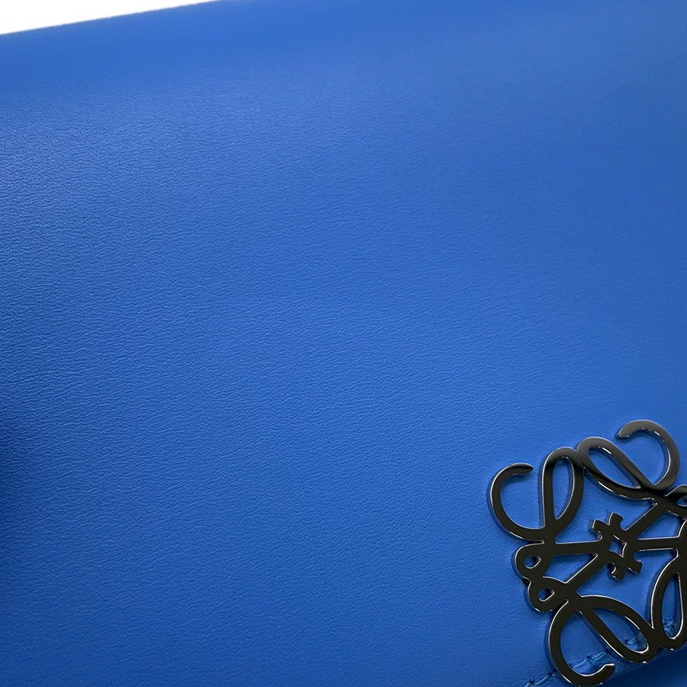 ロエベ ショルダーバッグ ゴヤ アナグラム レザー LOEWE バッグ