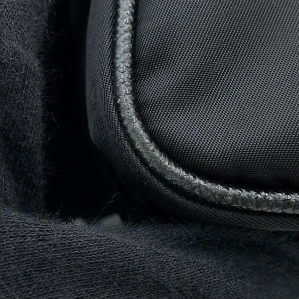 プラダ ショルダーバッグ Re-Nylon トライアングルロゴ 2VH118 PRADA 黒