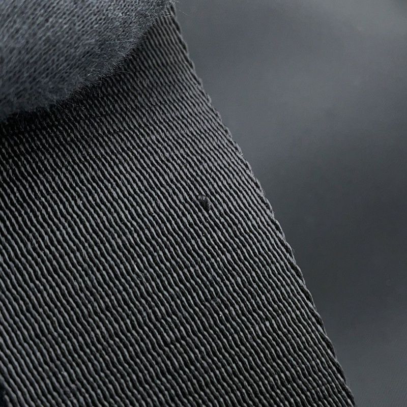 プラダ ショルダーバッグ Re-Nylon トライアングルロゴ 2VH118 PRADA 黒