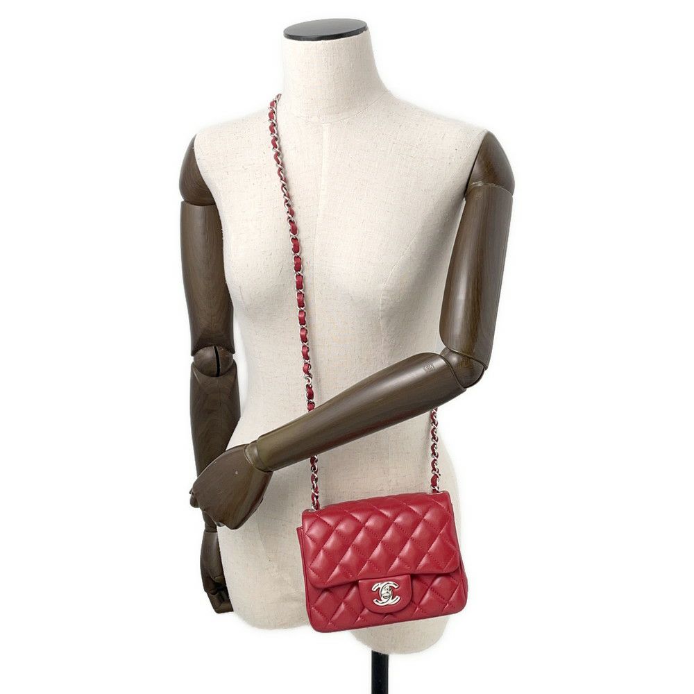 シャネル チェーンショルダーバッグ ミニマトラッセ ココマーク ラムスキン A35200 CHANEL ミニマト