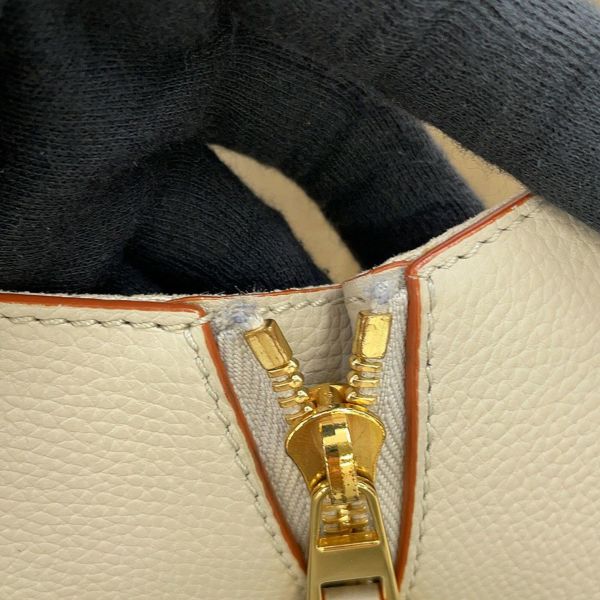 ロエベ ハンドバッグ ハンモック スモール レザー A538S35X18 LOEWE 2way