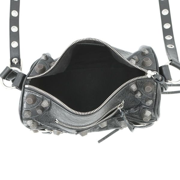 バレンシアガ ショルダーバッグ ル カゴール シリンダー レザー 771716 BALENCIAGA バッグ 黒