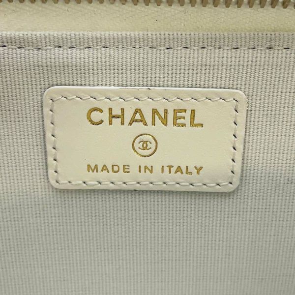 シャネル コインケース マトラッセ フラグメントケース  キャビアスキン AP4180 CHANEL 白