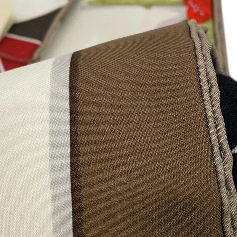 エルメス スカーフ カレ90 L'Heure des Gants 手袋の時計 HERMES