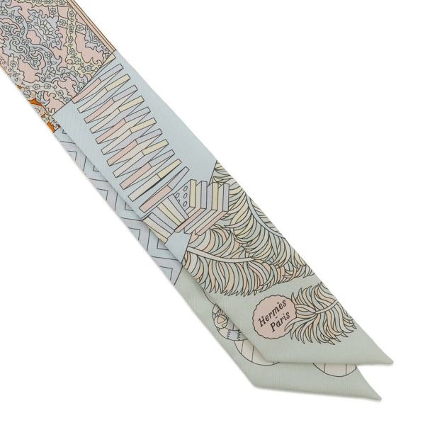 エルメス スカーフ ツイリー 杖傘と決闘 De l'Ombrelle aux Duels Vieux HERMES シルクツイル 2021秋冬