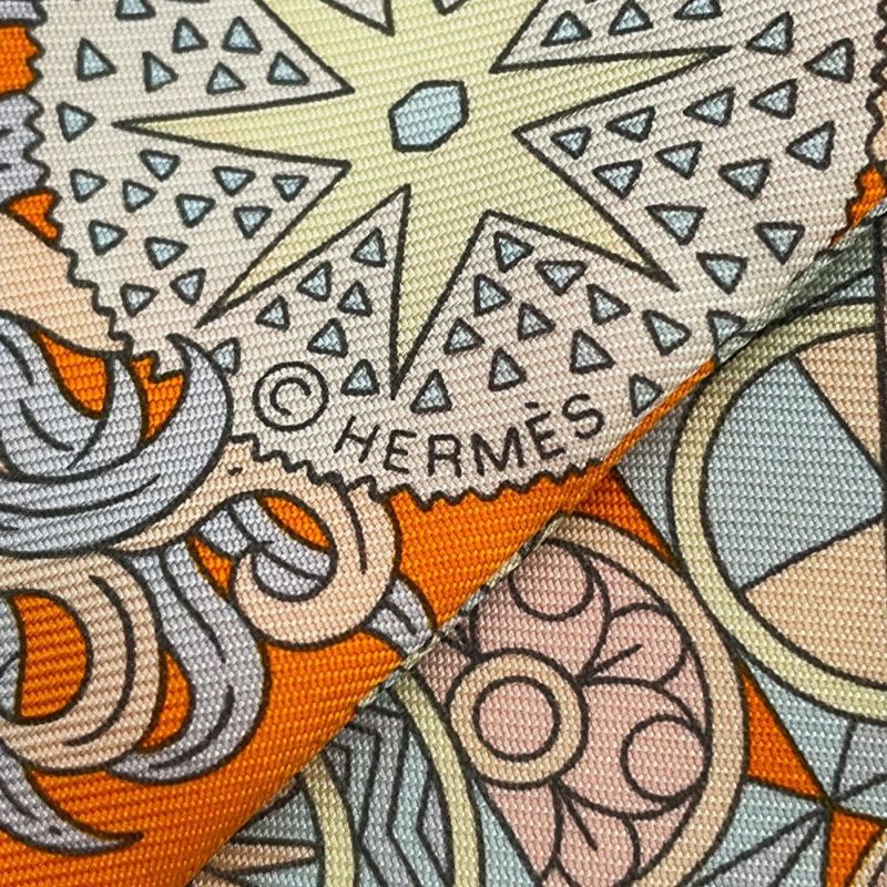 エルメス スカーフ ツイリー 杖傘と決闘 De l'Ombrelle aux Duels Vieux HERMES シルクツイル 2021秋冬