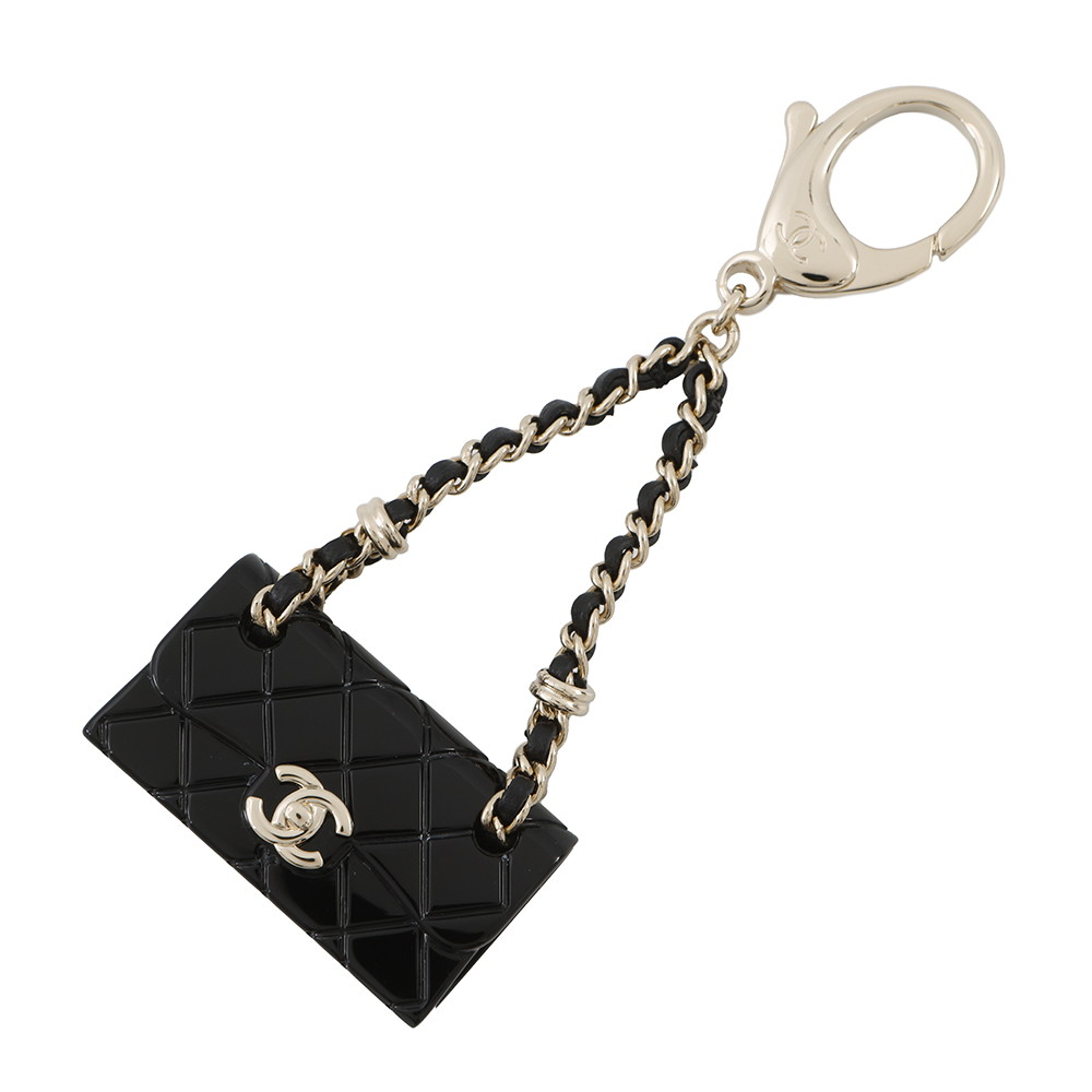 シャネル バッグチャーム マトラッセバッグ モチーフ B23C ABA121 CHANEL チャーム 黒