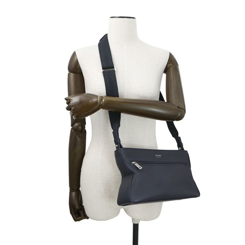 サルヴァトーレ・フェラガモ ショルダーバッグ スターシェイプポーチ カーフレザー 241655 Ferragamo 2wayクラッチバッグ