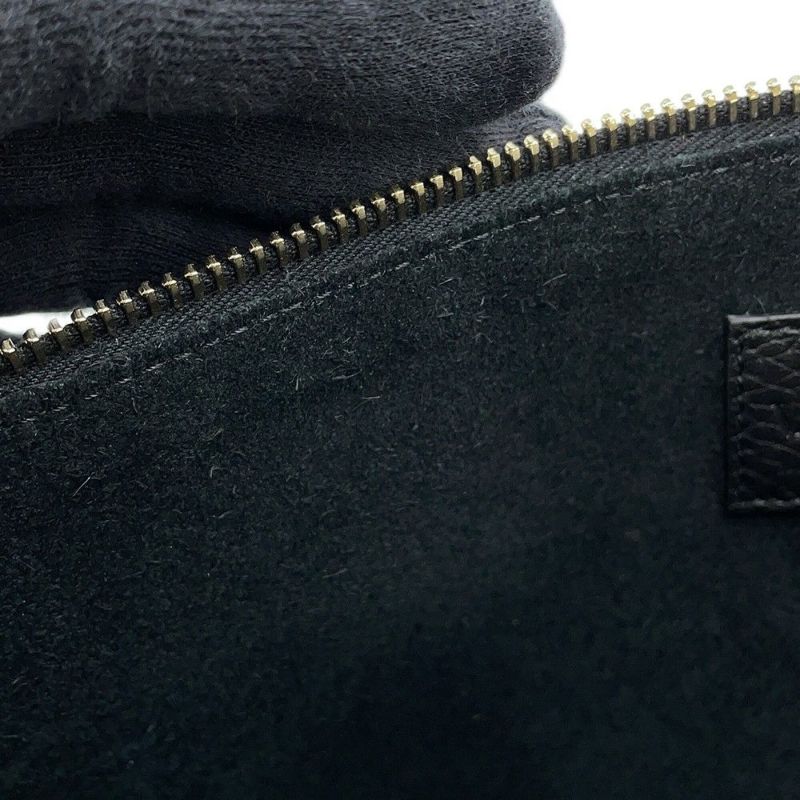 ヴァレンティノ・ガラヴァーニ クラッチバッグ ロックスタッズ UW2P0269VSH VALENTINO 黒