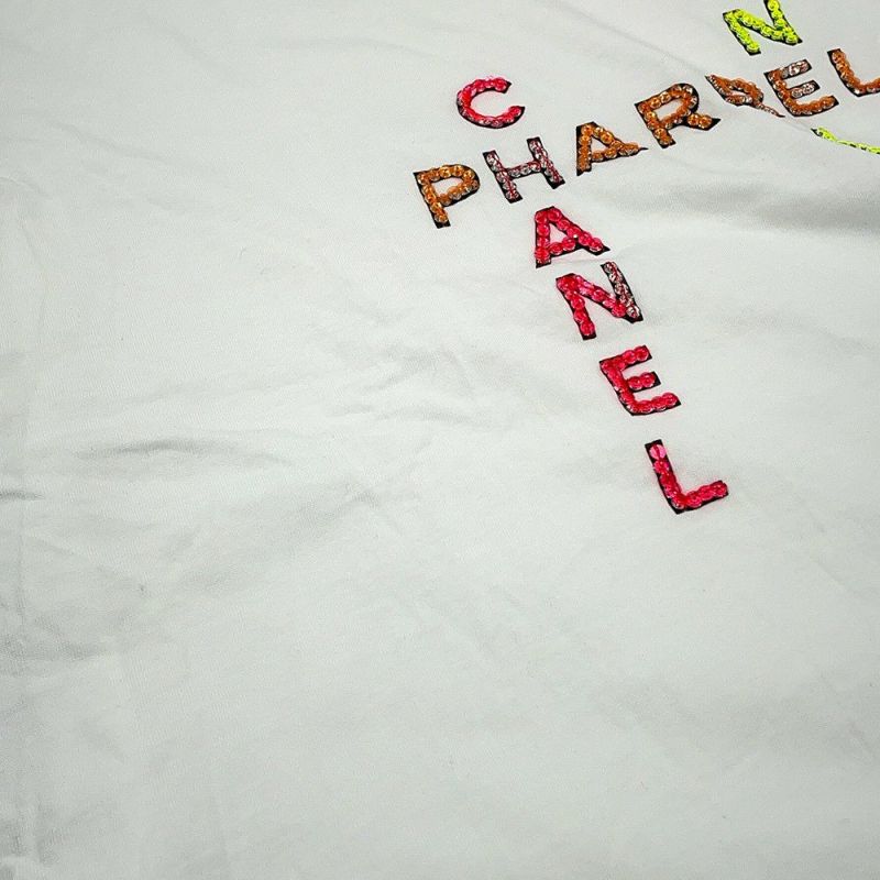 シャネル 半袖Tシャツ ファレル・ウィリアムス ビーズ装飾 コットン レディースサイズS P61052 CHANEL アパレル 白