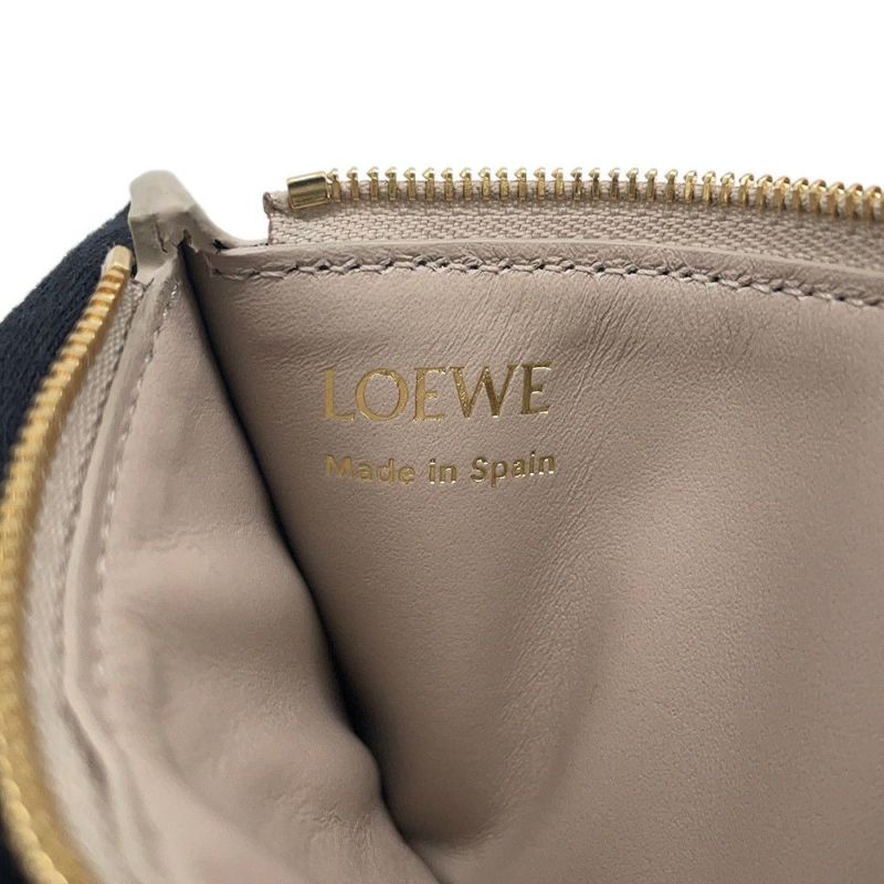 ロエベ コインケース ノット シャイニーナパカーフレザー 11182250 LOEWE カードケース