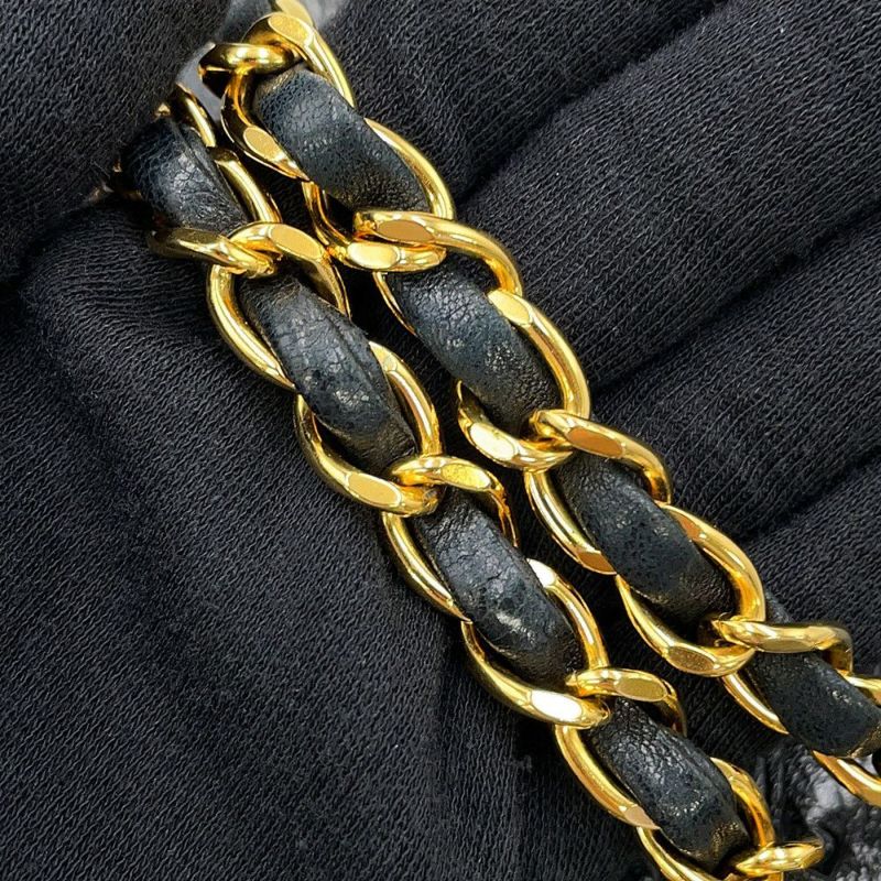 シャネル チェーンショルダーバッグ デカココマーク オーストリッチ CHANEL 黒