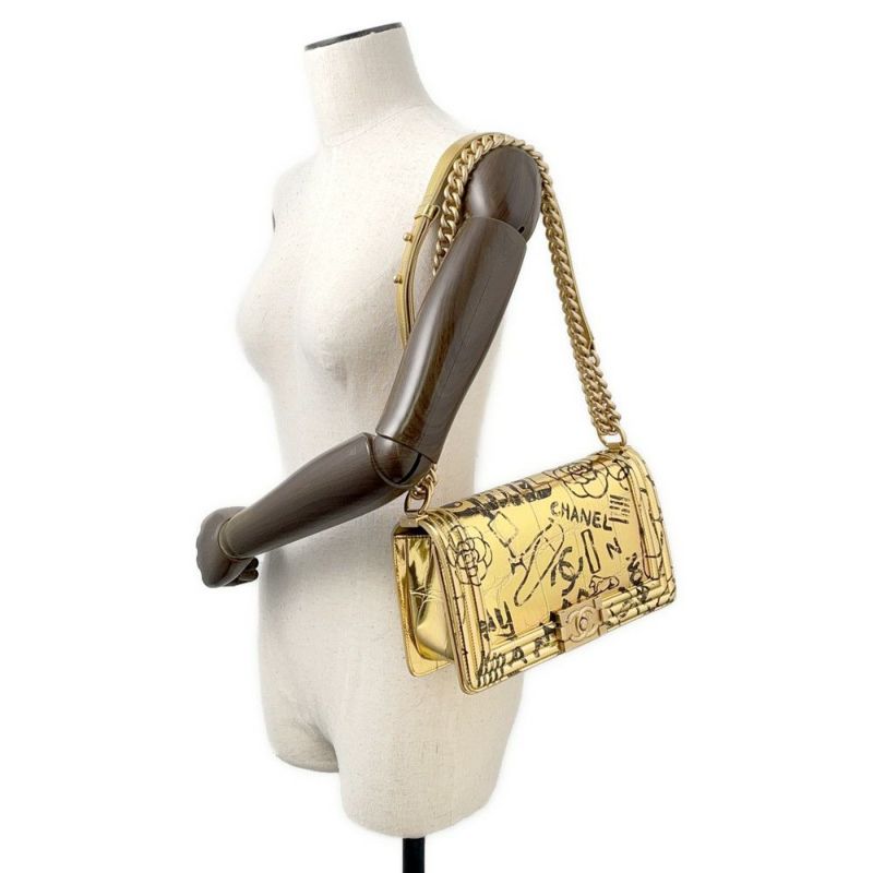 シャネル チェーンショルダーバッグ ボーイシャネル  型押しレザー A67086 ココマーク CHANEL バッグ セール品