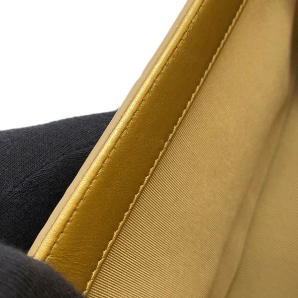 シャネル チェーンショルダーバッグ ボーイシャネル  型押しレザー A67086 ココマーク CHANEL バッグ セール品