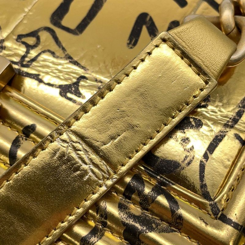 シャネル チェーンショルダーバッグ ボーイシャネル  型押しレザー A67086 ココマーク CHANEL バッグ セール品