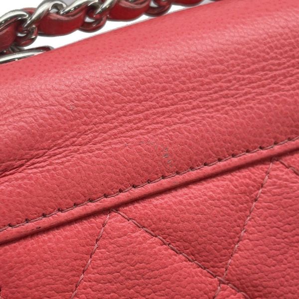 シャネル チェーンフォンケース マトラッセ ハーフココマーク レザー CHANEL バッグ