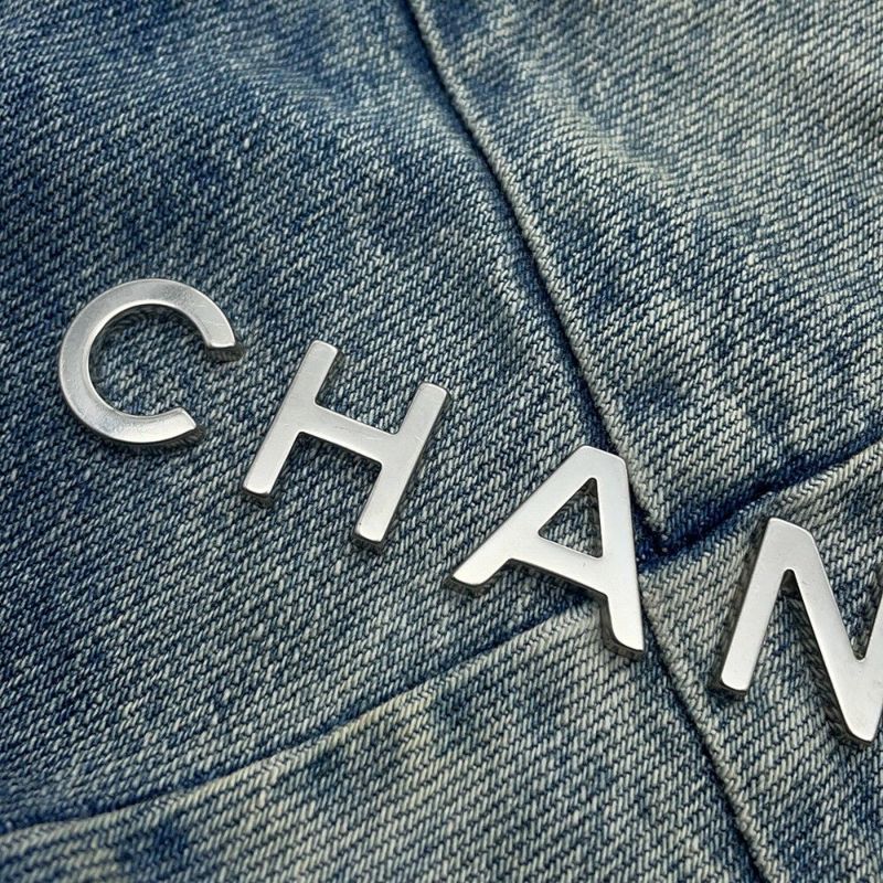 シャネル チェーンショルダーバッグ CHANEL 22 マトラッセ スモール デニム AS3261 ポーチ付き
