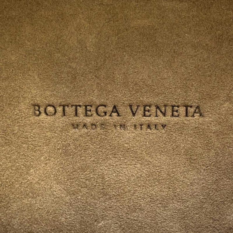 ボッテガヴェネタ チェーンショルダーバッグ イントレチャート ノット 498478 BOTTEGA VENETA クラッチバッグ