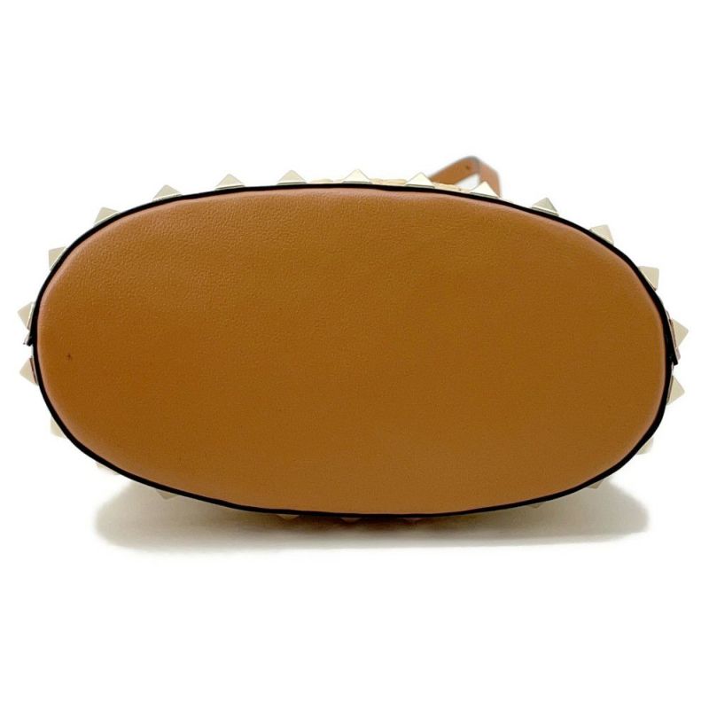 ヴァレンティノ・ガラヴァーニ ハンドバッグ ロックスタッズ バケットバッグ ラフィア レザー 4W2P0W31MZI 2way