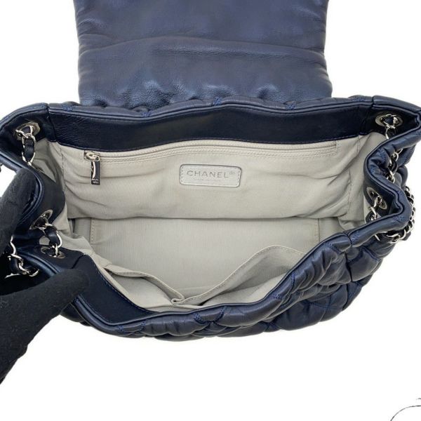 シャネル チェーンショルダーバッグ バブルキルト マトラッセ ココマーク CHANEL