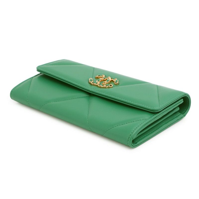 シャネル 二つ折り財布 ココマーク CHANEL19 フラップウォレット ミディアム ラムスキン AP0953 CHANEL 財布