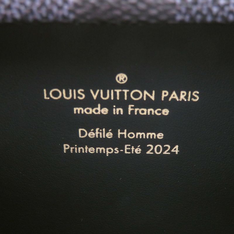 ルイヴィトン ショルダーバッグ ダミエ・ダモフラージュ ネオウォレット・トランク M10489 ヴィトン 2024春夏 ファレル・ウイリアムス