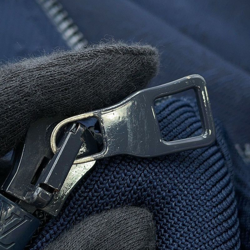 ルイヴィトン ジャケット モノグラム ジップスルートップ メンズズサイズS 1A7XYU LOUIS VUITTON ネイビー