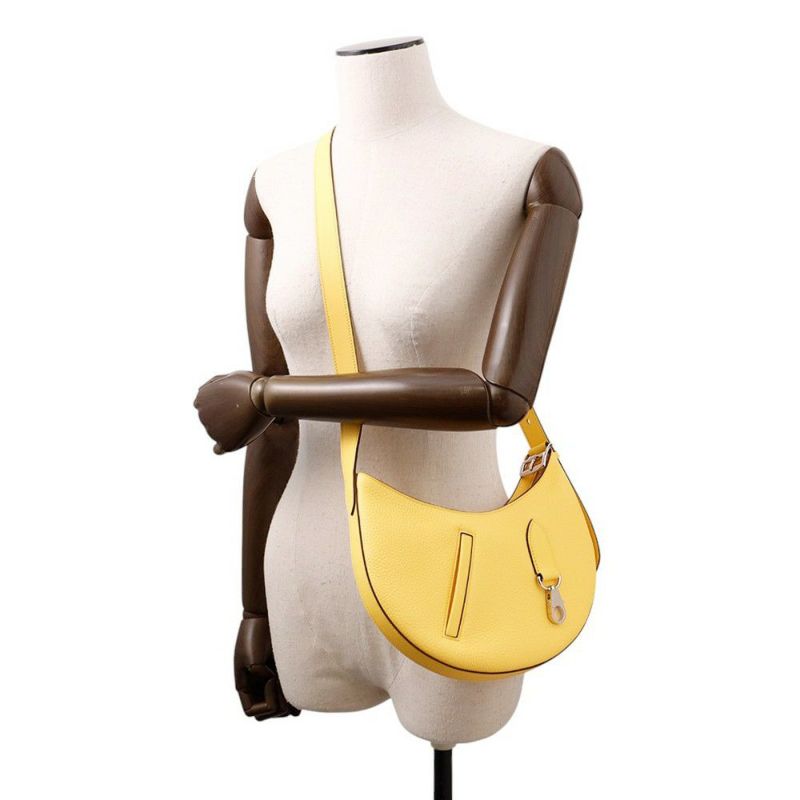 エルメス ショルダーバッグ プティ アルソン ジョーヌマンゴー/シルバー金具 トリヨンクレマンス K刻印