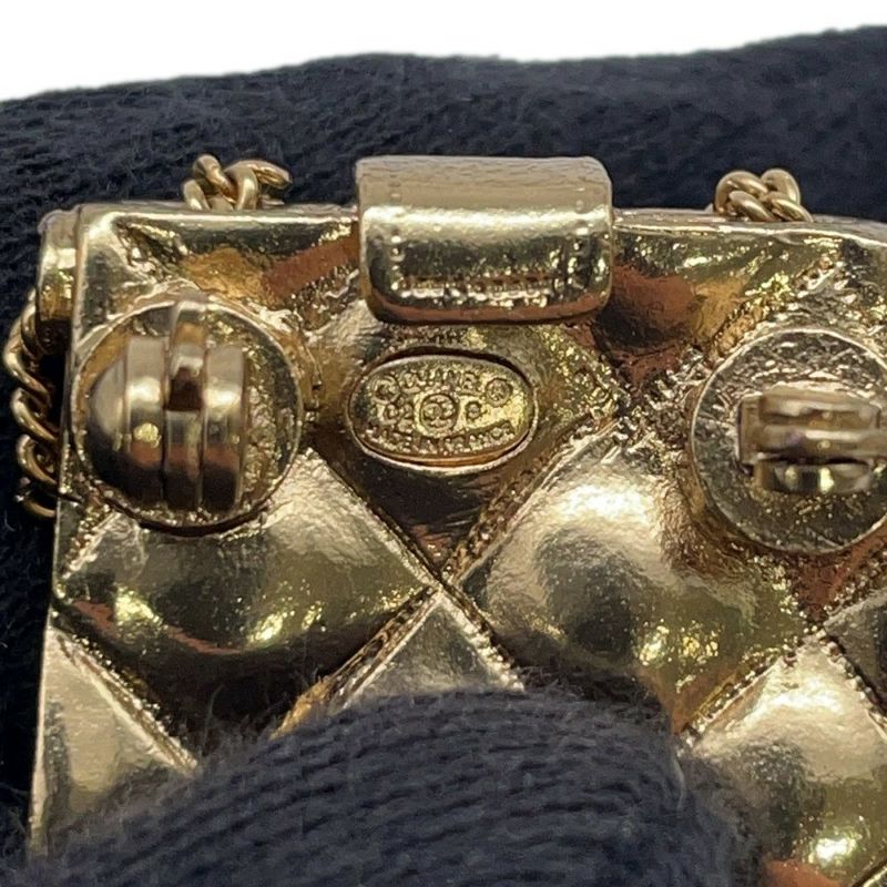 シャネル ブローチ マトラッセバッグ モチーフ ココマーク 02P CHANEL アクセサリー