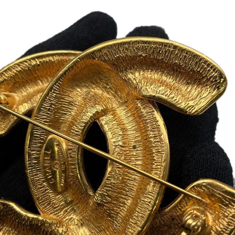 シャネル ブローチ ココマーク マトラッセ CHANEL アクセサリー