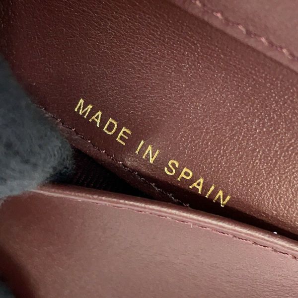 シャネル 三つ折り財布 マトラッセ ココマーク クラシック スモール フラップ ウォレット AP0230 CHANEL 黒