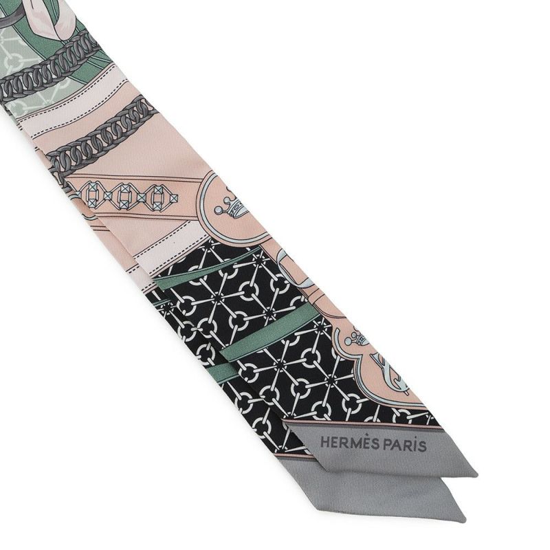 エルメス スカーフ ツイリー 朝の散歩 La Promenade du Matin HERMES シルクツイル 2017年春夏
