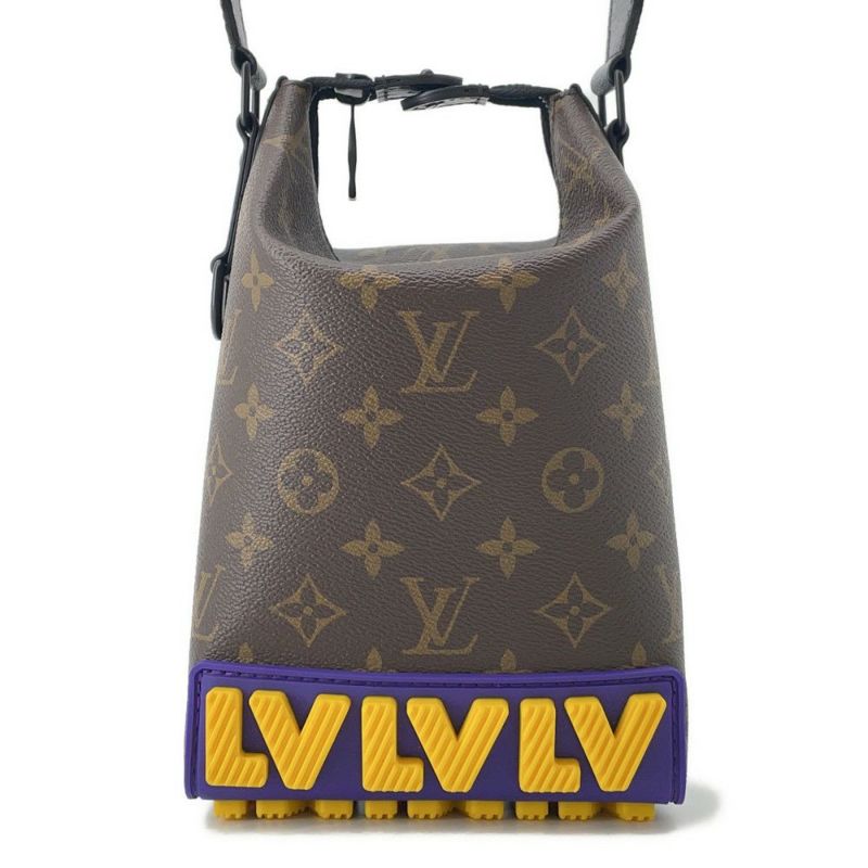 ルイヴィトン ショルダーバッグ モノグラム/LVラバー クルーザー・メッセンジャー M57966 LOUIS VUITTON メンズ 黒 ブラック
