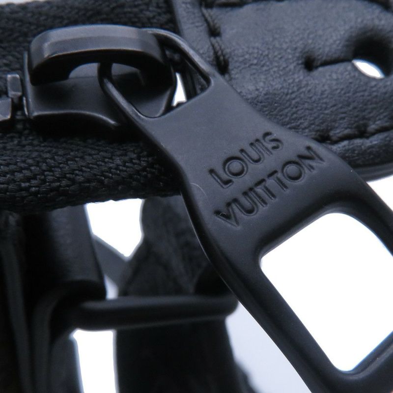 ルイヴィトン ショルダーバッグ モノグラム/LVラバー クルーザー・メッセンジャー M57966 LOUIS VUITTON メンズ 黒 ブラック