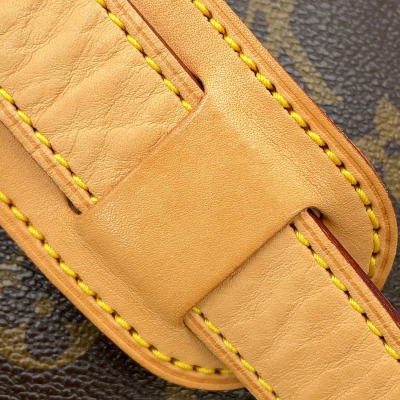 ルイヴィトン ショルダーバッグ モノグラム ハドソンGM M40045 LOUIS VUITTON