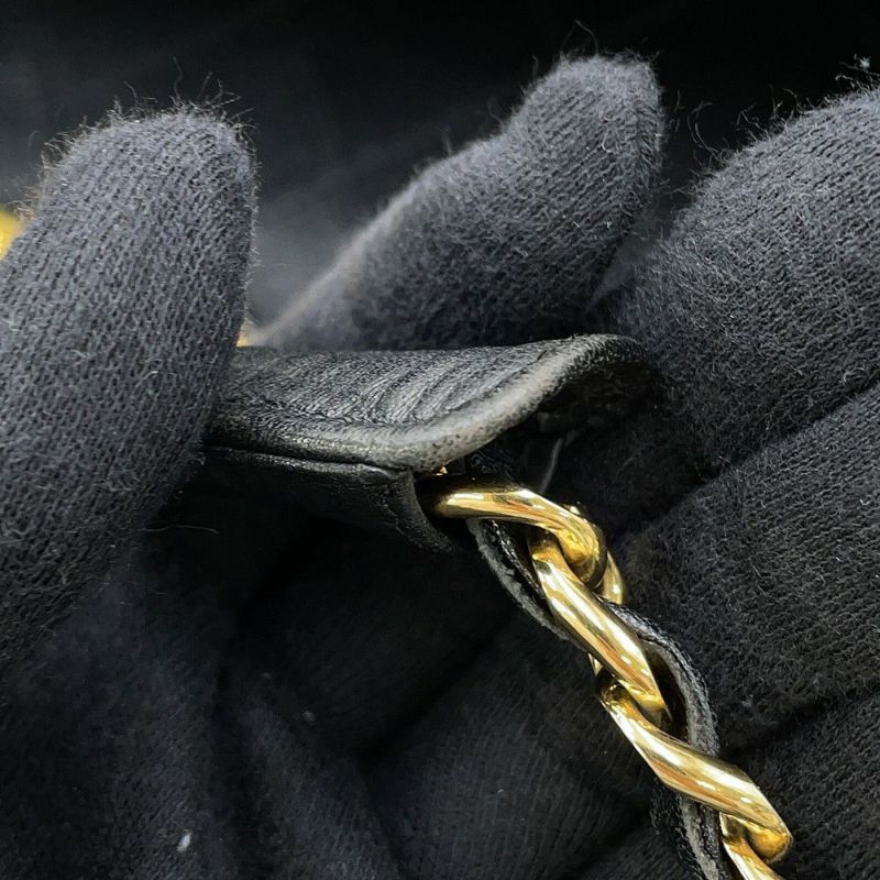 シャネル チェーントートバッグ ココマーク マトラッセ スーパーモデルバッグ レザー 黒