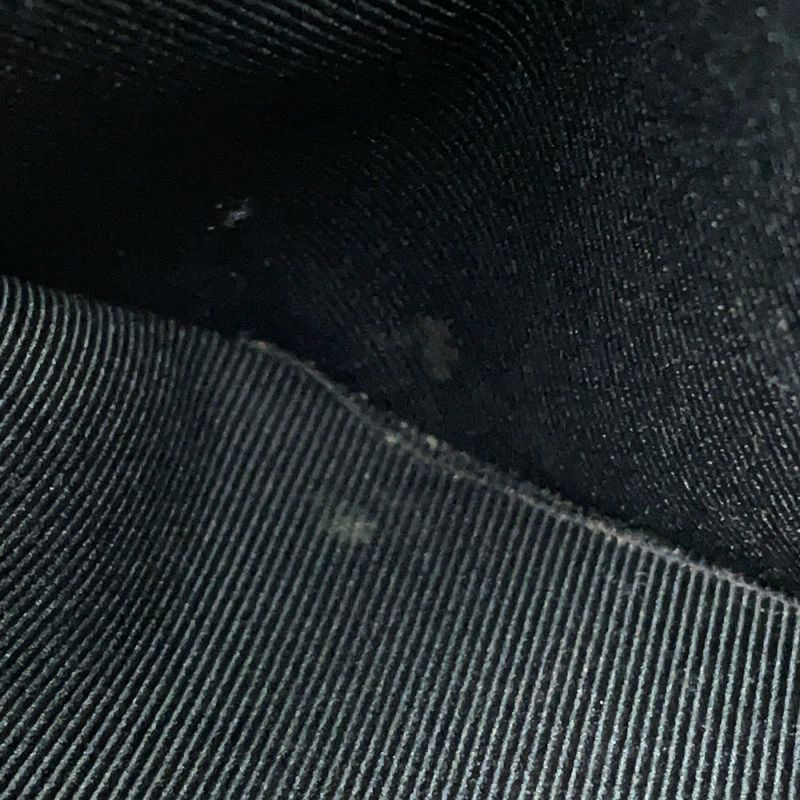 ルイヴィトン ショルダーバッグ モノグラム・タフタージュ トリアングル・メッセンジャーバッグ M45070 ブラック 黒