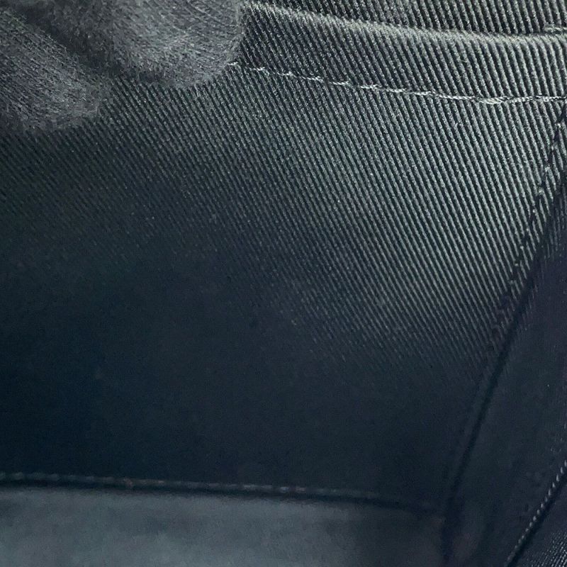 ルイヴィトン ショルダーバッグ モノグラム・タフタージュ ヴァーティカル・ソフトトランク M45044 黒 ブラック