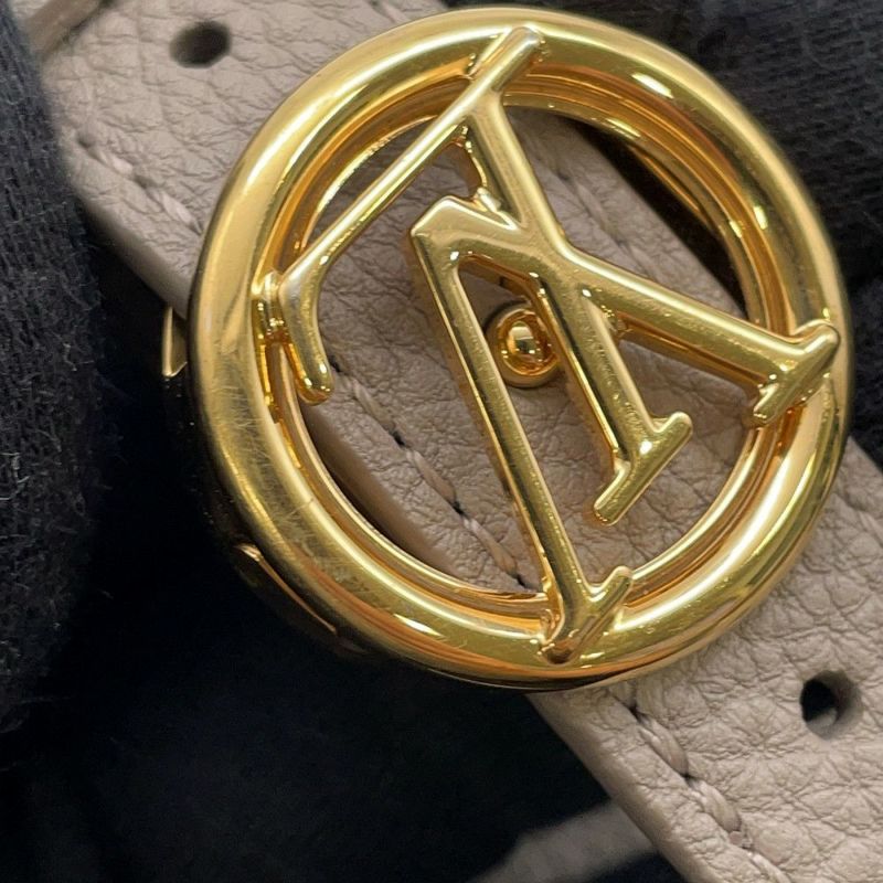 ルイヴィトン ショルダーバッグ ポンヌフ ソフト PM カーフレザー LOUIS VUITTON バッグ