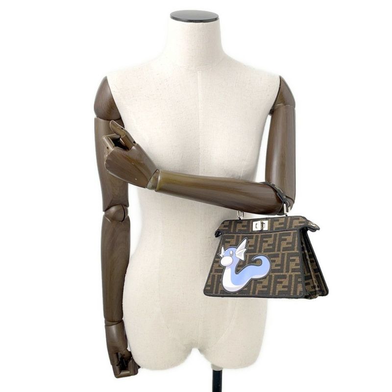フェンディ ハンドバッグ ピーカブー アイシーユー プチ ポケモンコラボ フラグメント ミニリュウ ズッカ柄 8BN335 2way