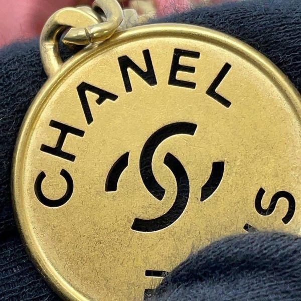 シャネル ハンドバッグ CHANEL22 ミニ ココマーク シャイニーカーフスキン AS3980 CHANEL 2wayショルダー