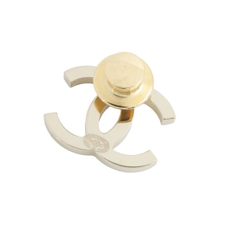 シャネル ブローチ ココマーク メタル エナメル 05C CHANEL アクセサリー