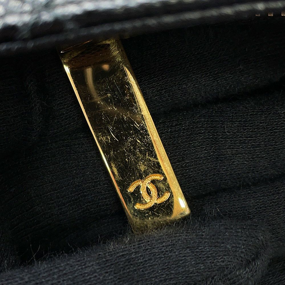 シャネル チェーントートバッグ マトラッセ ココマーク GST キャビアスキン A50995 CHANEL 黒